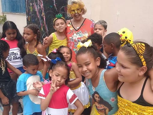 12-Como nos ajudar carrossel 02 (1)